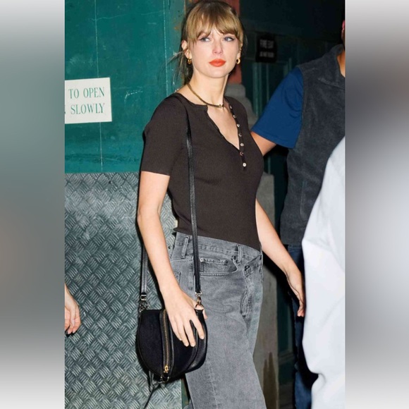 Rebecca Minkoff Pebbled Leather CrossBody Purse - ASO Taylor Swift - Picture 12 of 13